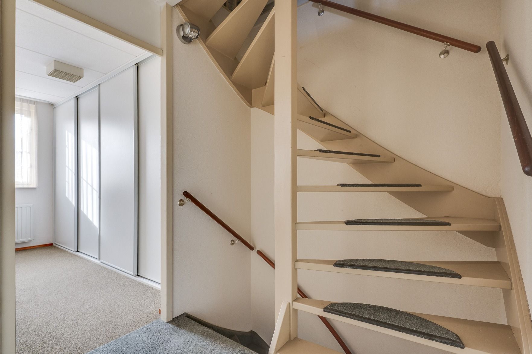 Photo 27 of Rhônelaan 11