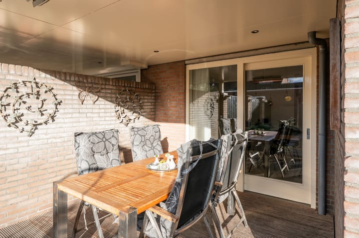 Photo 36 of Rhônelaan 11