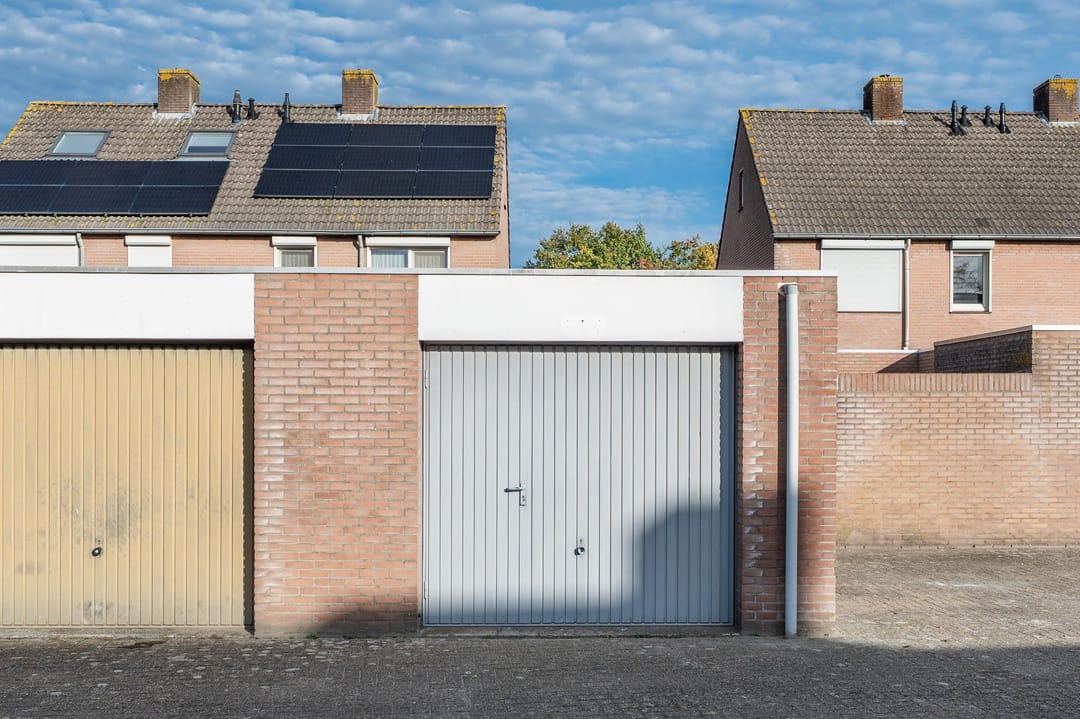 Photo 41 of Rhônelaan 11