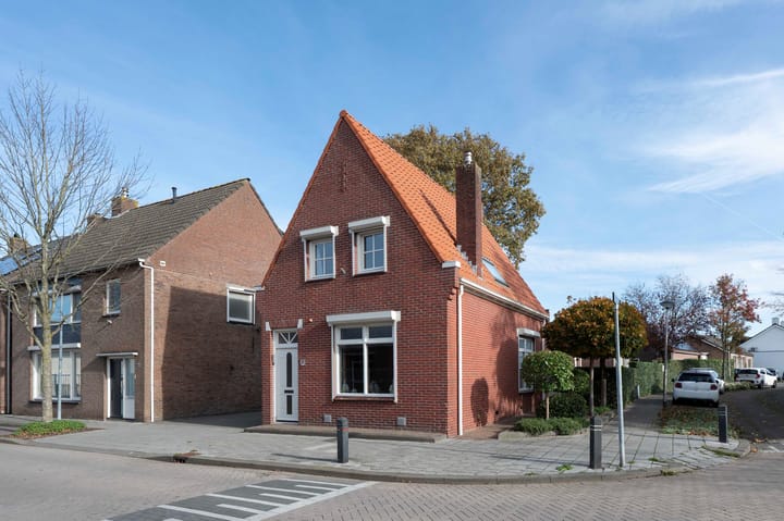 Onze Lieve Vrouwestraat 138