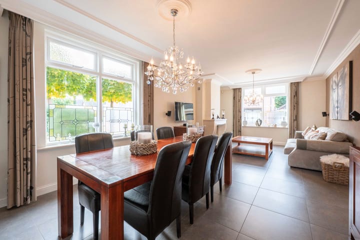 Photo 10 of Onze Lieve Vrouwestraat 138