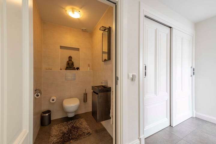 Photo 19 of Onze Lieve Vrouwestraat 138