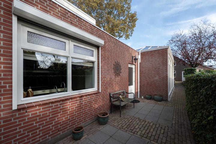 Photo 35 of Onze Lieve Vrouwestraat 138