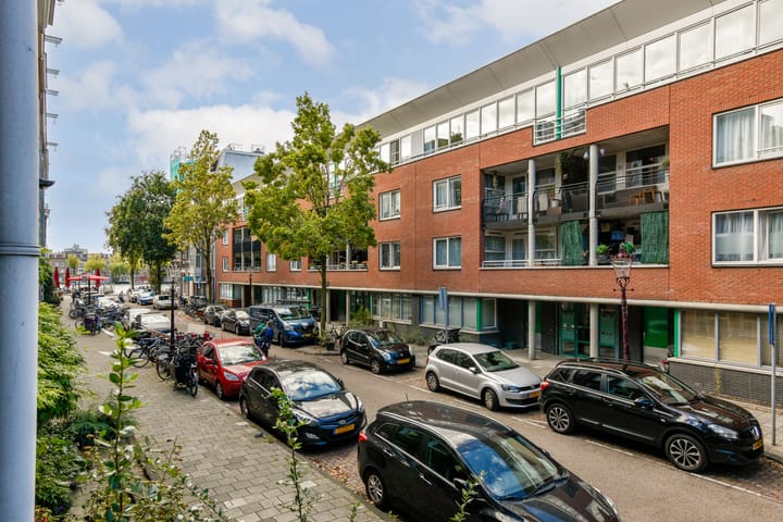 Photo 11 of Overamstelstraat 24-1V