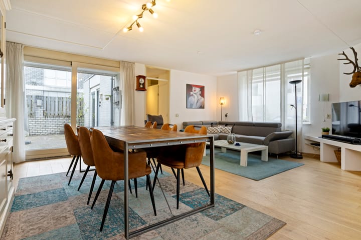 Foto 12 van Terpeborch 5