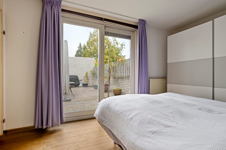 Foto 15 van Terpeborch 5