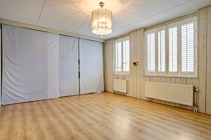 Foto 23 van Terpeborch 5