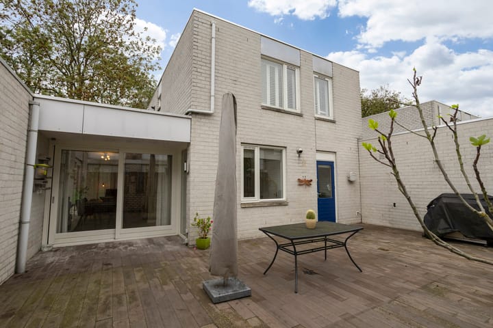 Foto 29 van Terpeborch 5