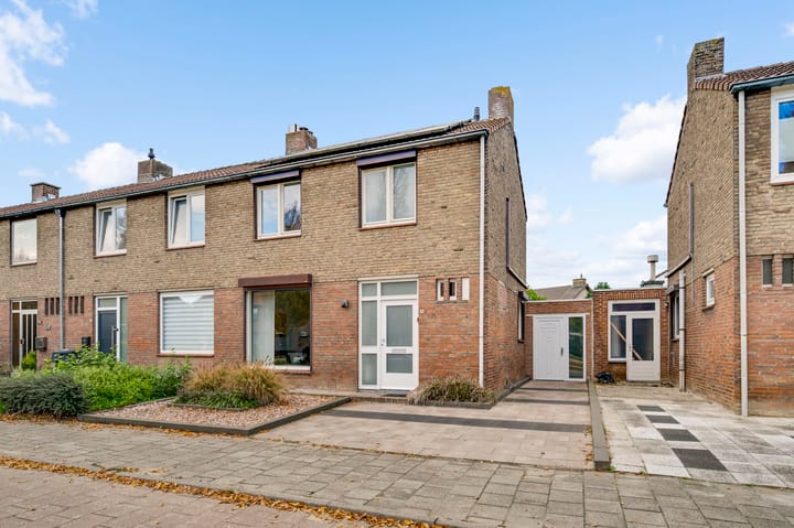 Foto 36 van Heerstraat Noord 136