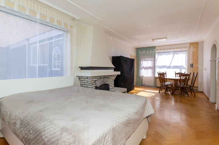 Photo 12 of Albrecht van Beierenstraat 27