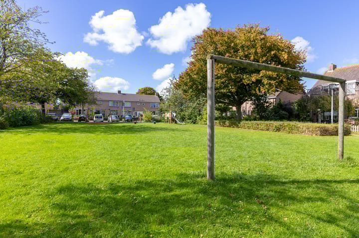 Photo 36 of Albrecht van Beierenstraat 27