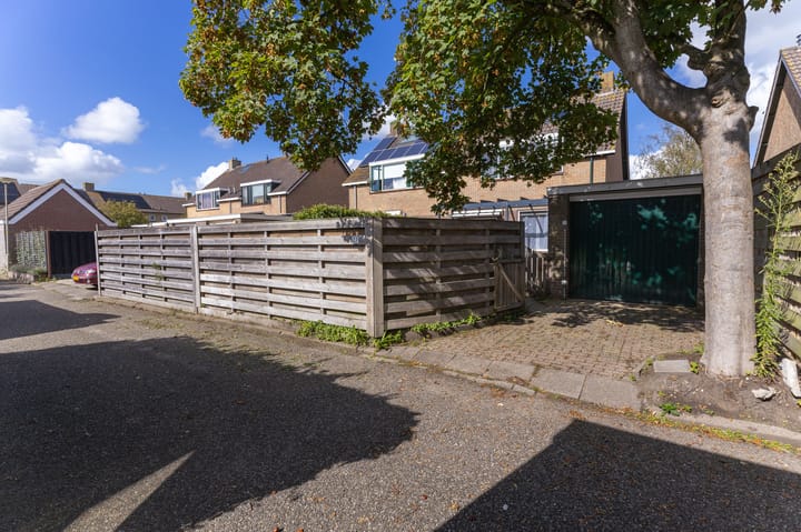 Photo 22 of Albrecht van Beierenstraat 27