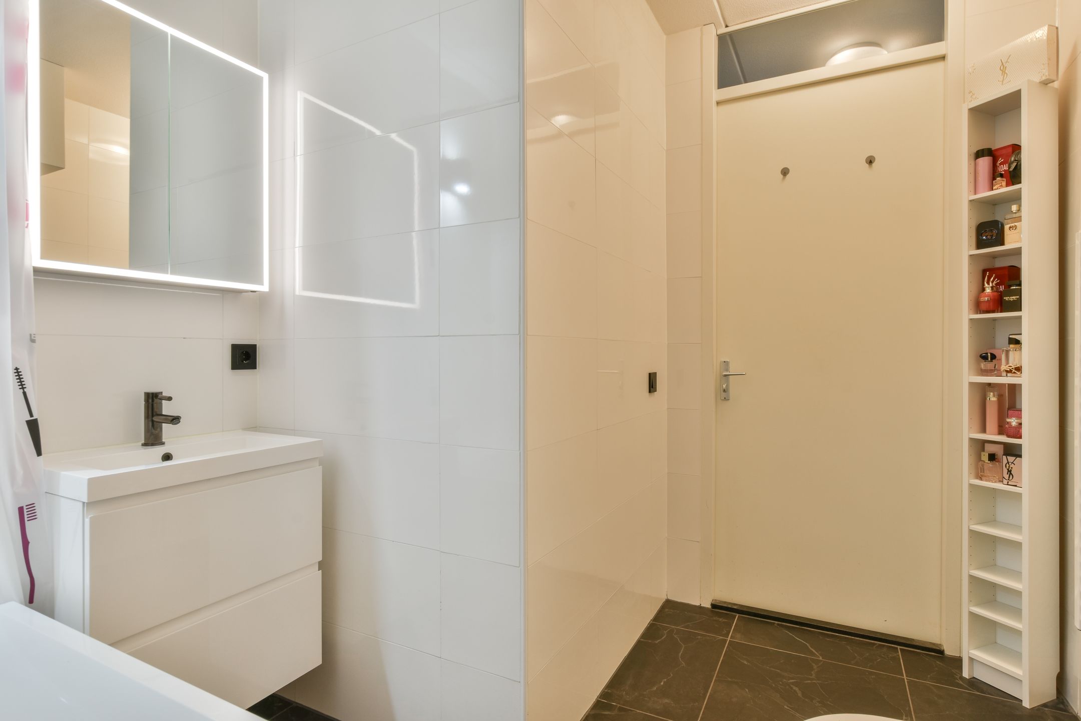 Photo 15 of Maccabiadelaan 44