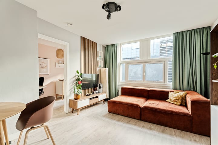 Photo 2 of Bartholomeus Diazstraat 22-2