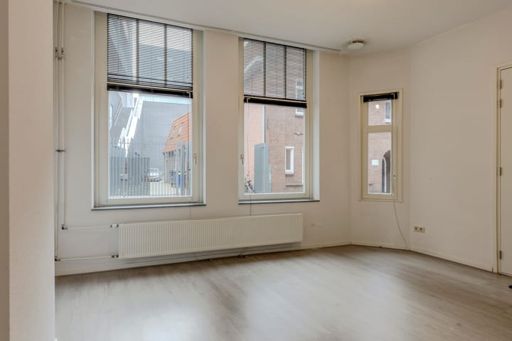 Foto 3 van Telegraafstraat 27-01