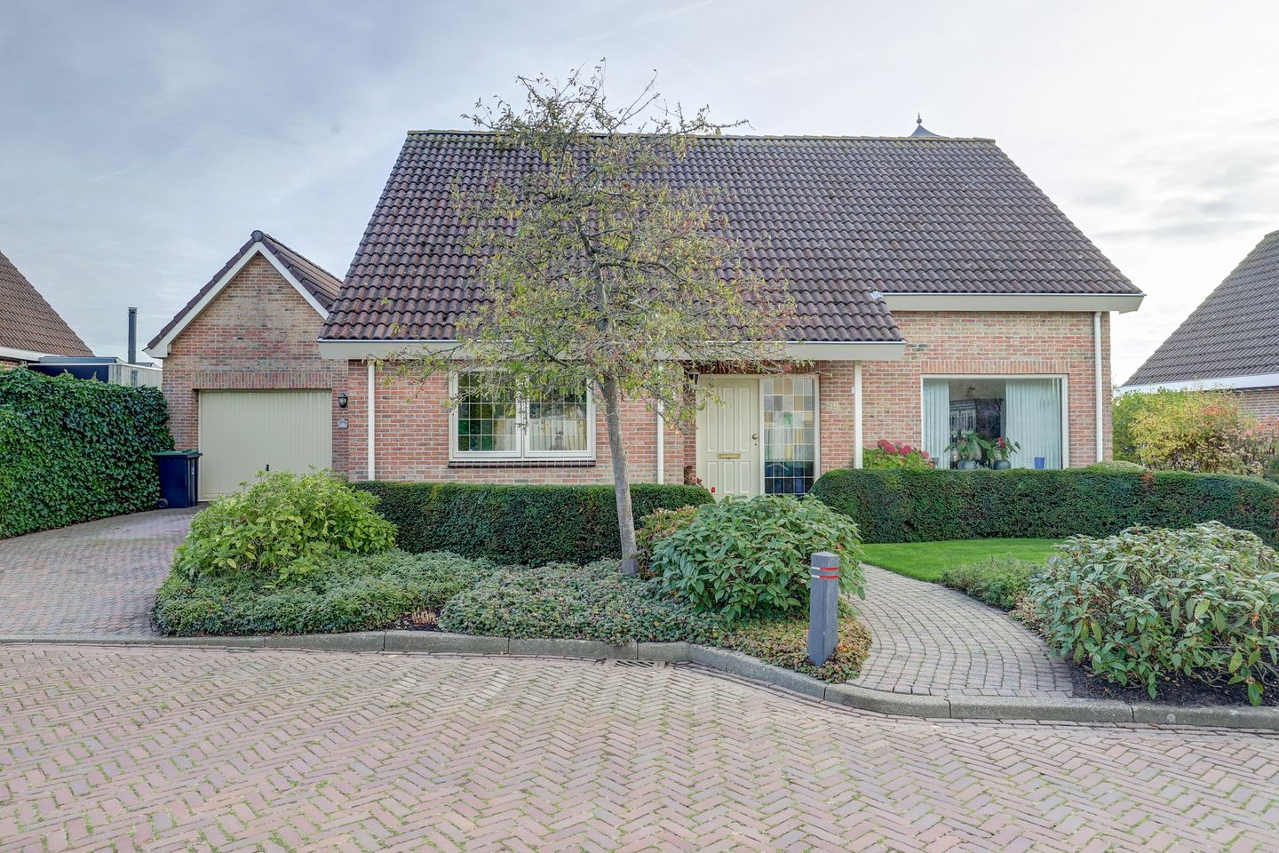 Photo 5 of Frank van Borsselenstraat 39