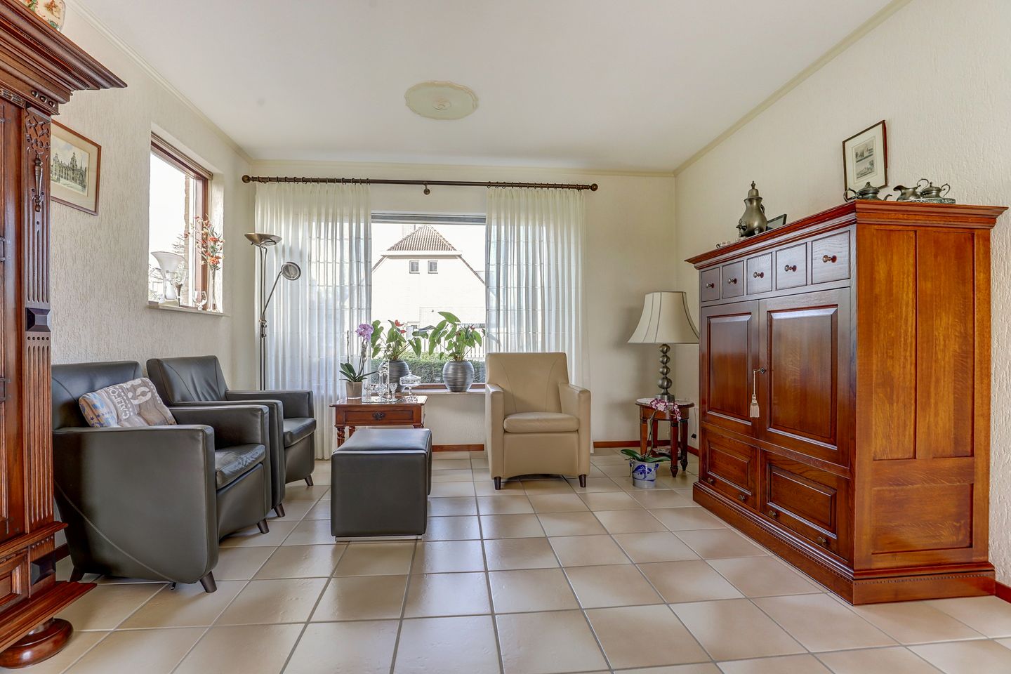 Photo 14 of Frank van Borsselenstraat 39