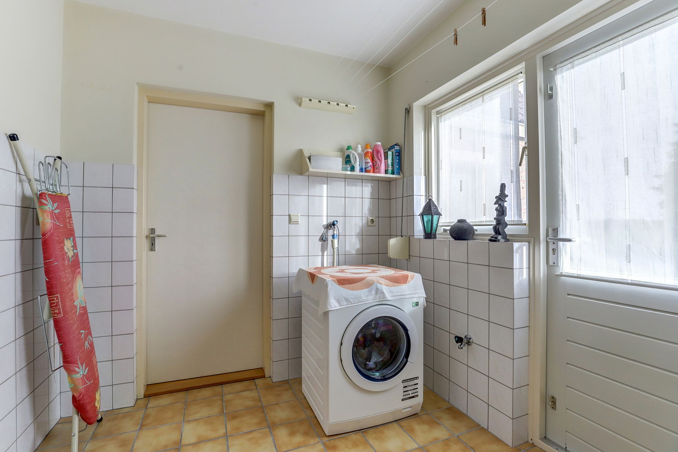 Photo 21 of Frank van Borsselenstraat 39