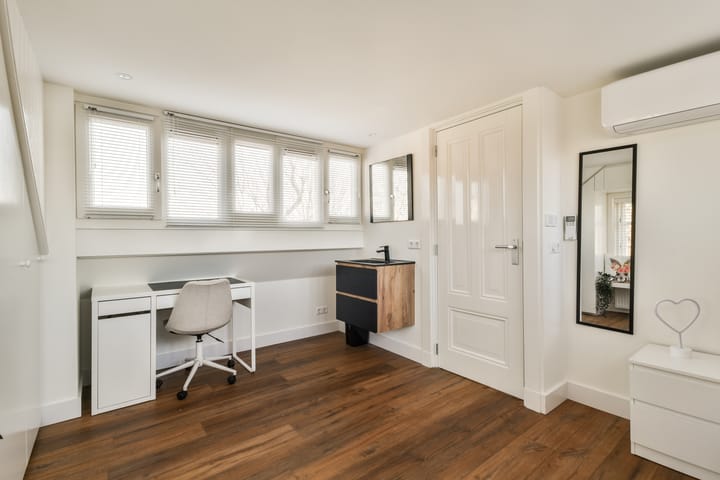 Foto 41 van Dr. Schuitstraat 7