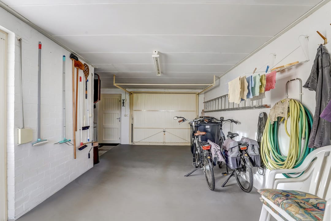 Photo 23 of Frank van Borsselenstraat 39