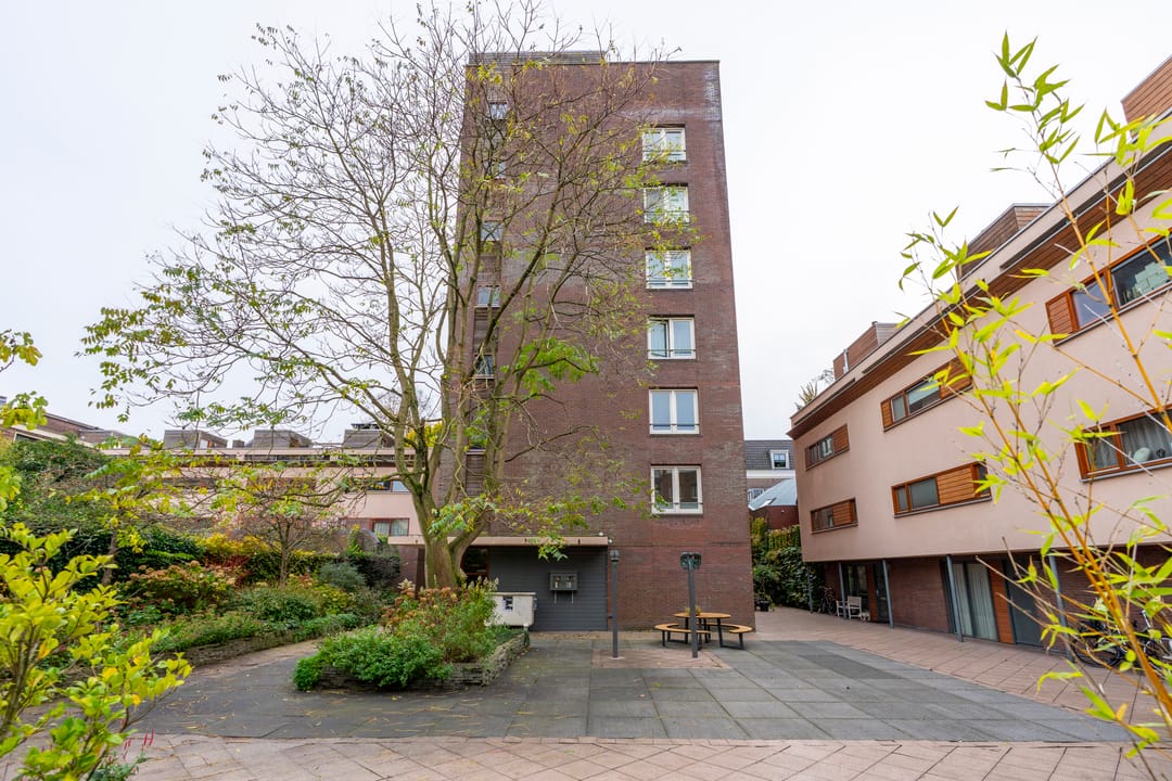 Photo 32 of Hof van St.-Jan 15