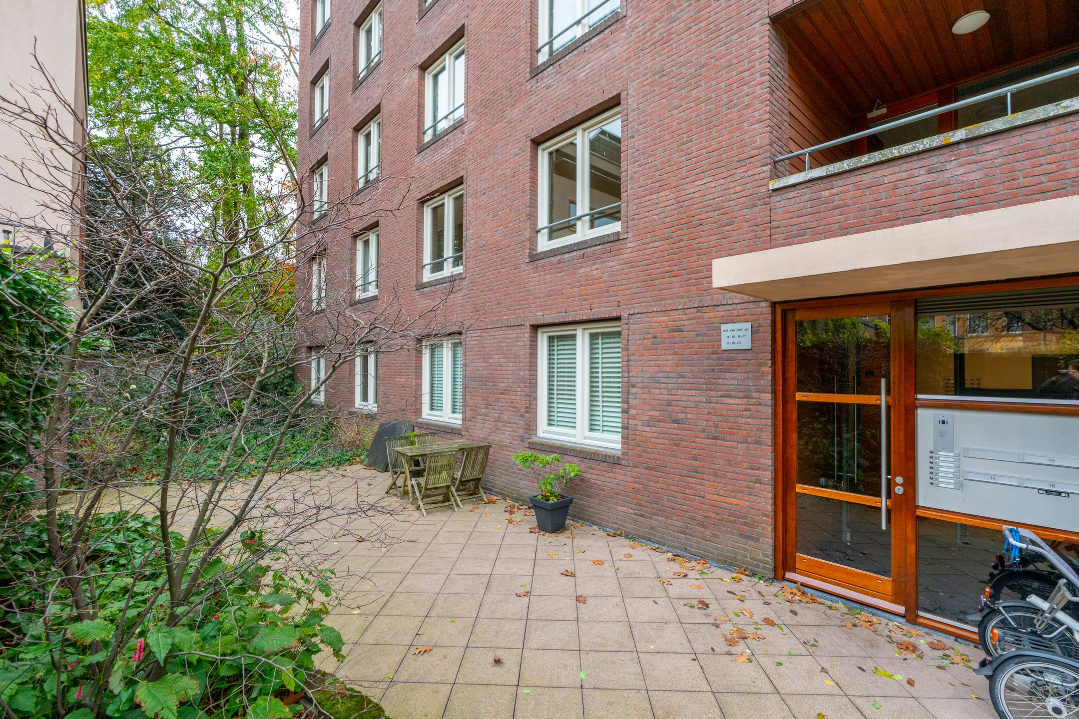 Photo 33 of Hof van St.-Jan 15