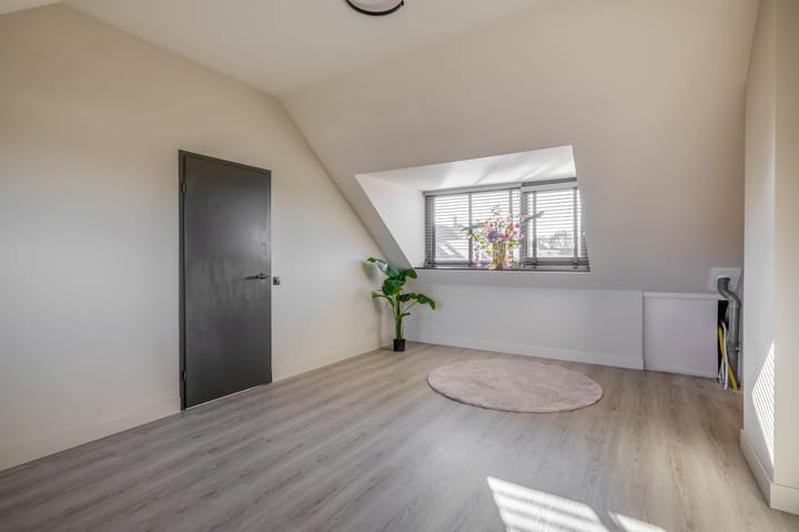 Foto 33 van Van Beethovenlaan 42