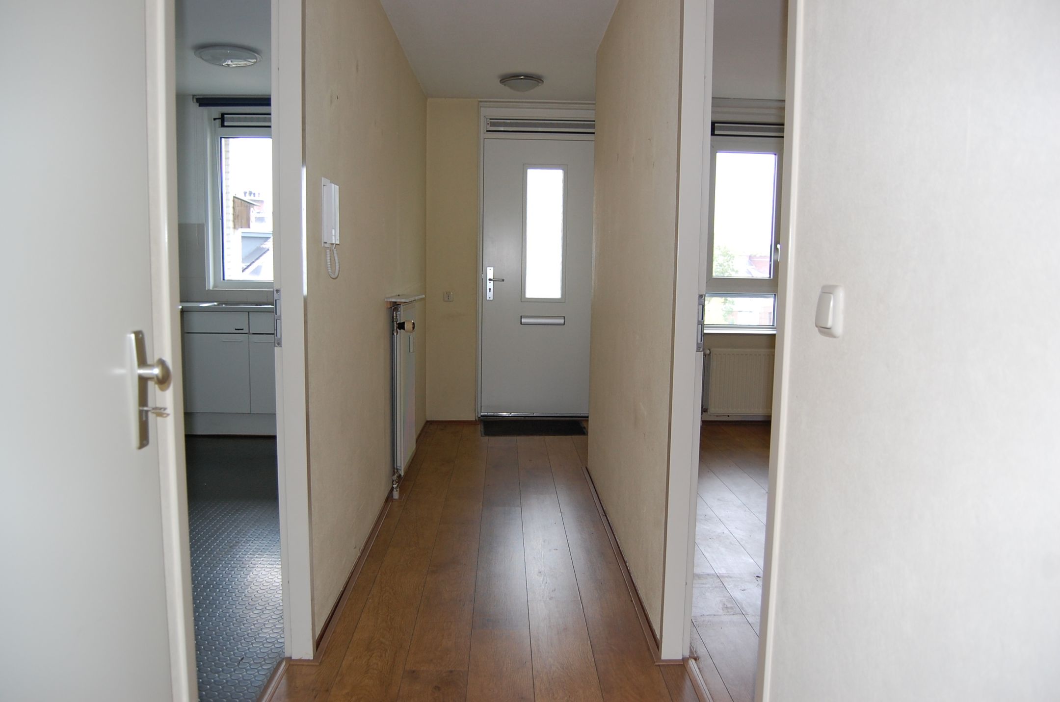 Photo 3 of Ravellaan 242