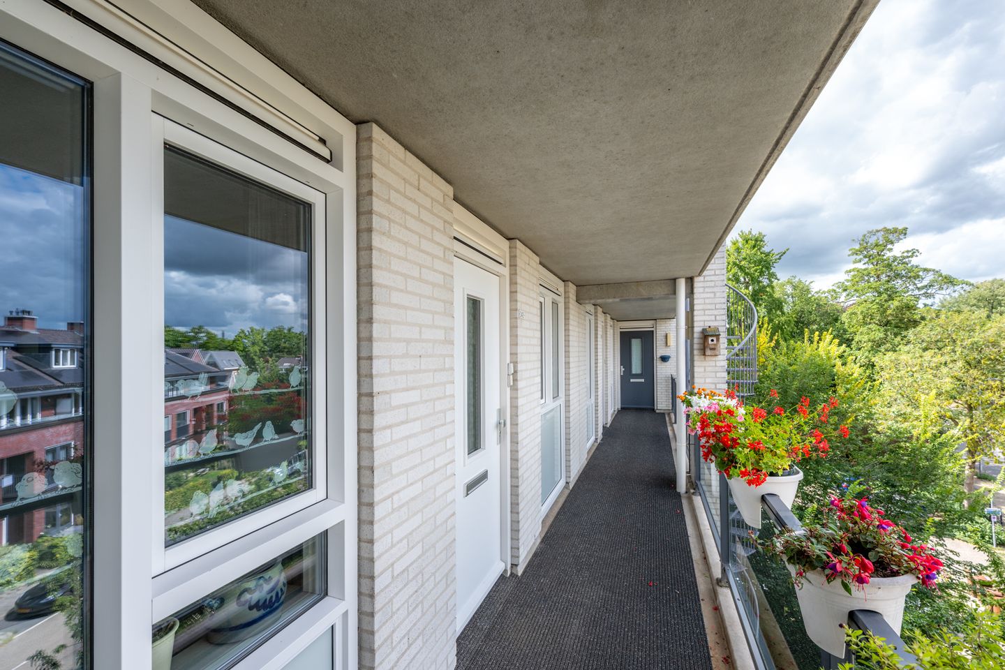 Photo 19 of Ravellaan 242