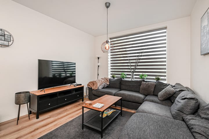 Photo 13 of Delftsestraatweg 79