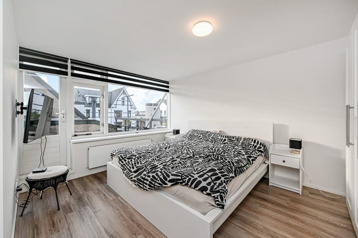 Photo 22 of Delftsestraatweg 79