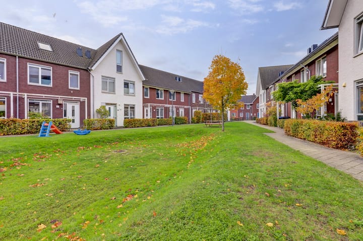 Foto 4 van Kamillestraat 10