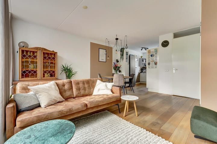 Foto 11 van Kamillestraat 10