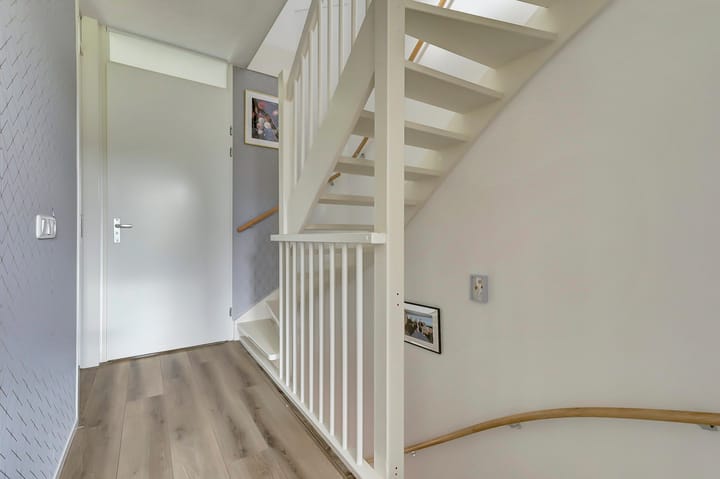 Foto 20 van Kamillestraat 10