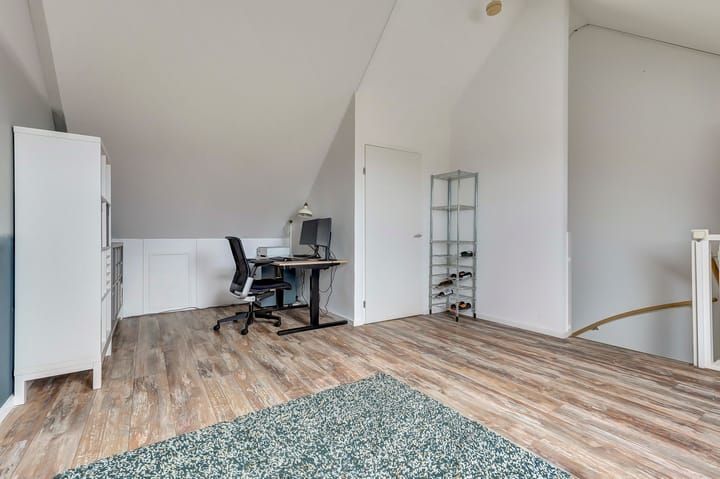 Foto 32 van Kamillestraat 10