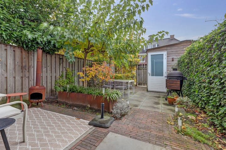 Foto 35 van Kamillestraat 10