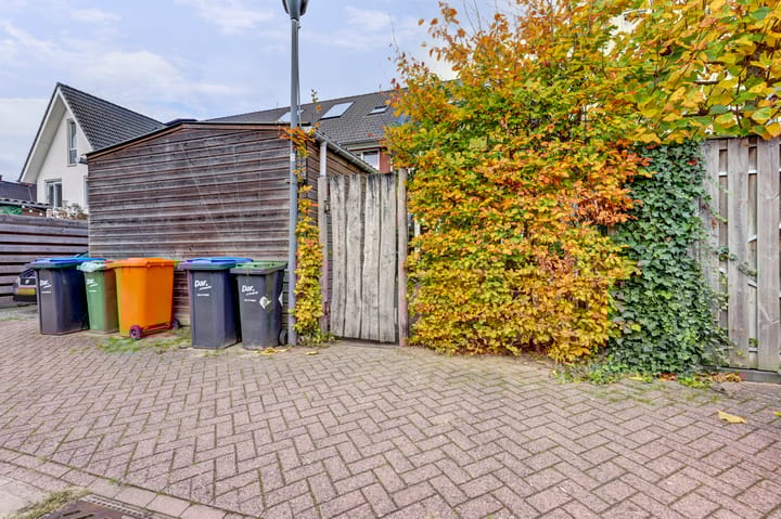 Foto 42 van Kamillestraat 10