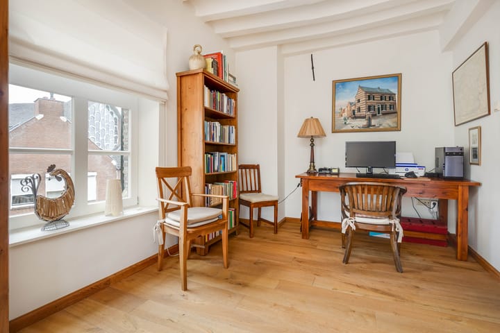 Foto 33 van Hoolstraat 1