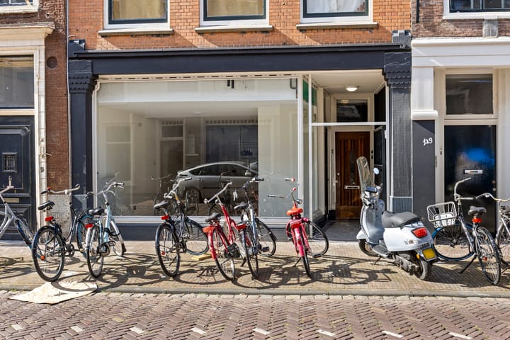 Photo 38 of Hogewoerd 131