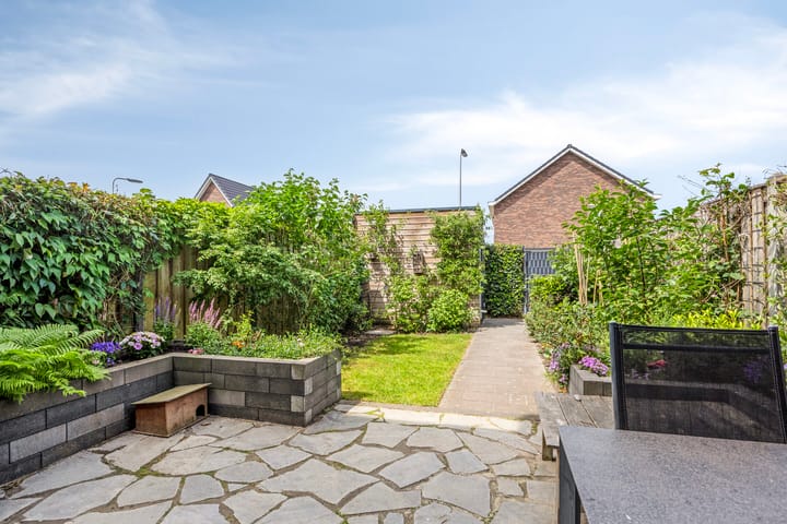 Photo 26 of Burgemeester van Dijkesingel 6