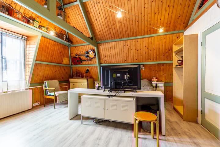 Foto 18 van Bloemertstraat 5