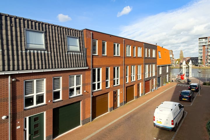 Foto 4 van Baanpad 6-A