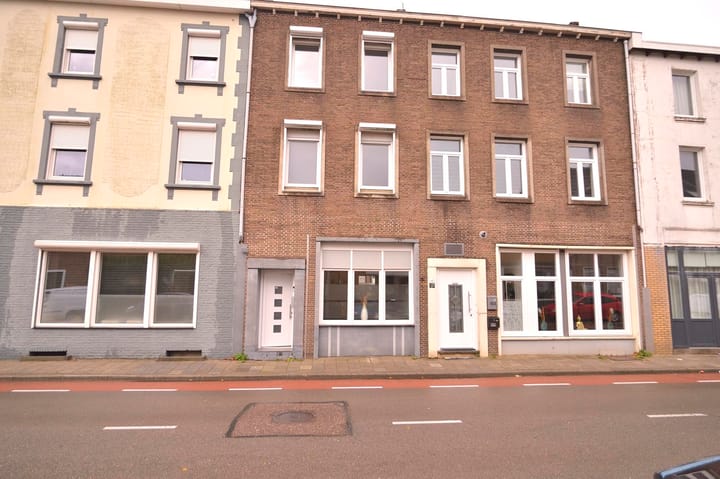 Foto 2 van Schaesbergerstraat 114