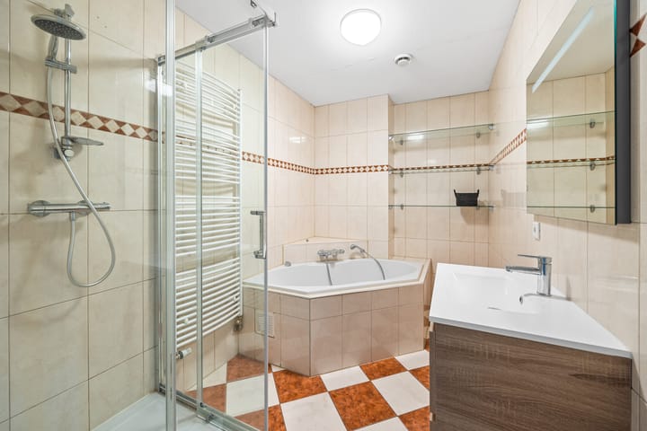 Foto 21 van Dokter Van Ledestraat 23