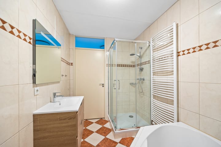 Foto 22 van Dokter Van Ledestraat 23