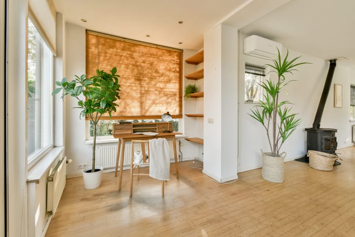 Photo 11 of Meidoornlaan 24