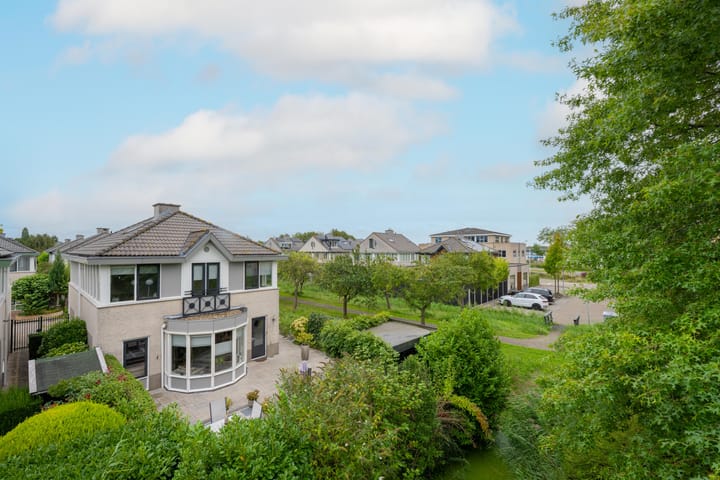 Photo 4 of van Stralenstraat 8