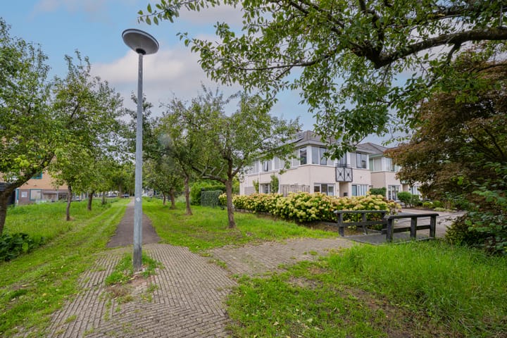 Photo 7 of van Stralenstraat 8