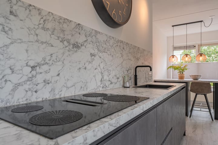 Photo 24 of van Stralenstraat 8