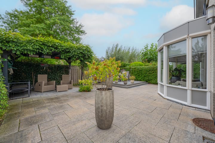 Photo 36 of van Stralenstraat 8